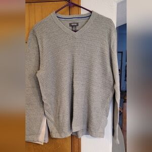 Kenneth Cole Light Gray V-Neck Sweater